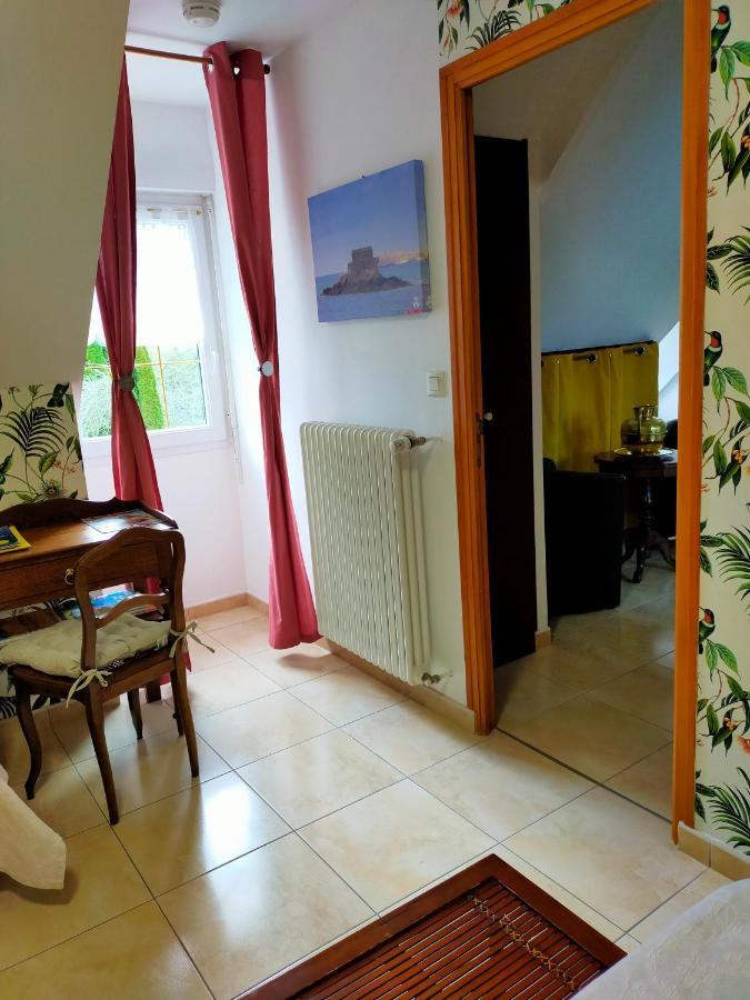 Petit Chatelet Bis Hirel Экстерьер фото
