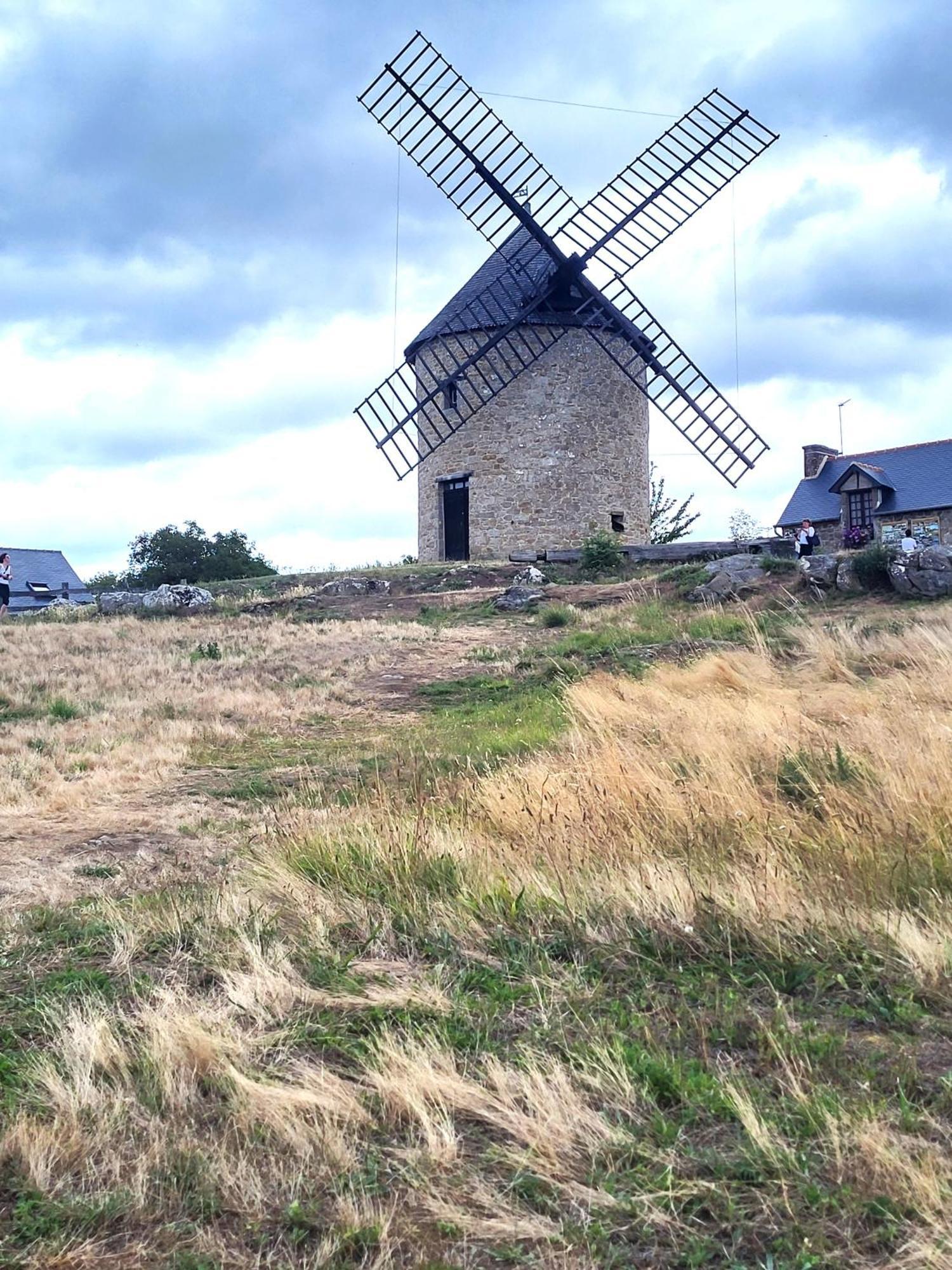 Petit Chatelet Bis Hirel Экстерьер фото